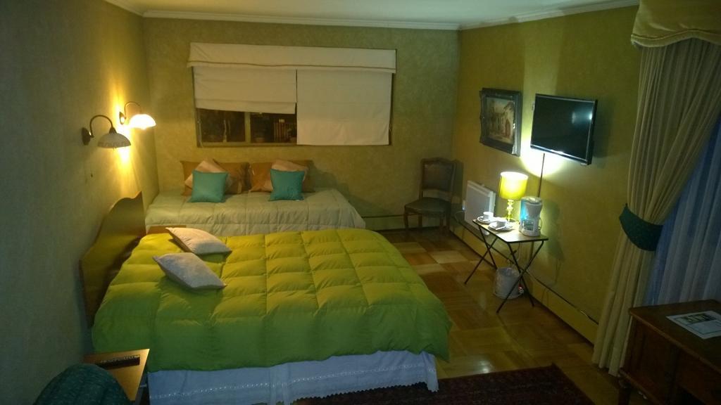 Bed & Breakfast Blumen Haus Santiago Rom bilde